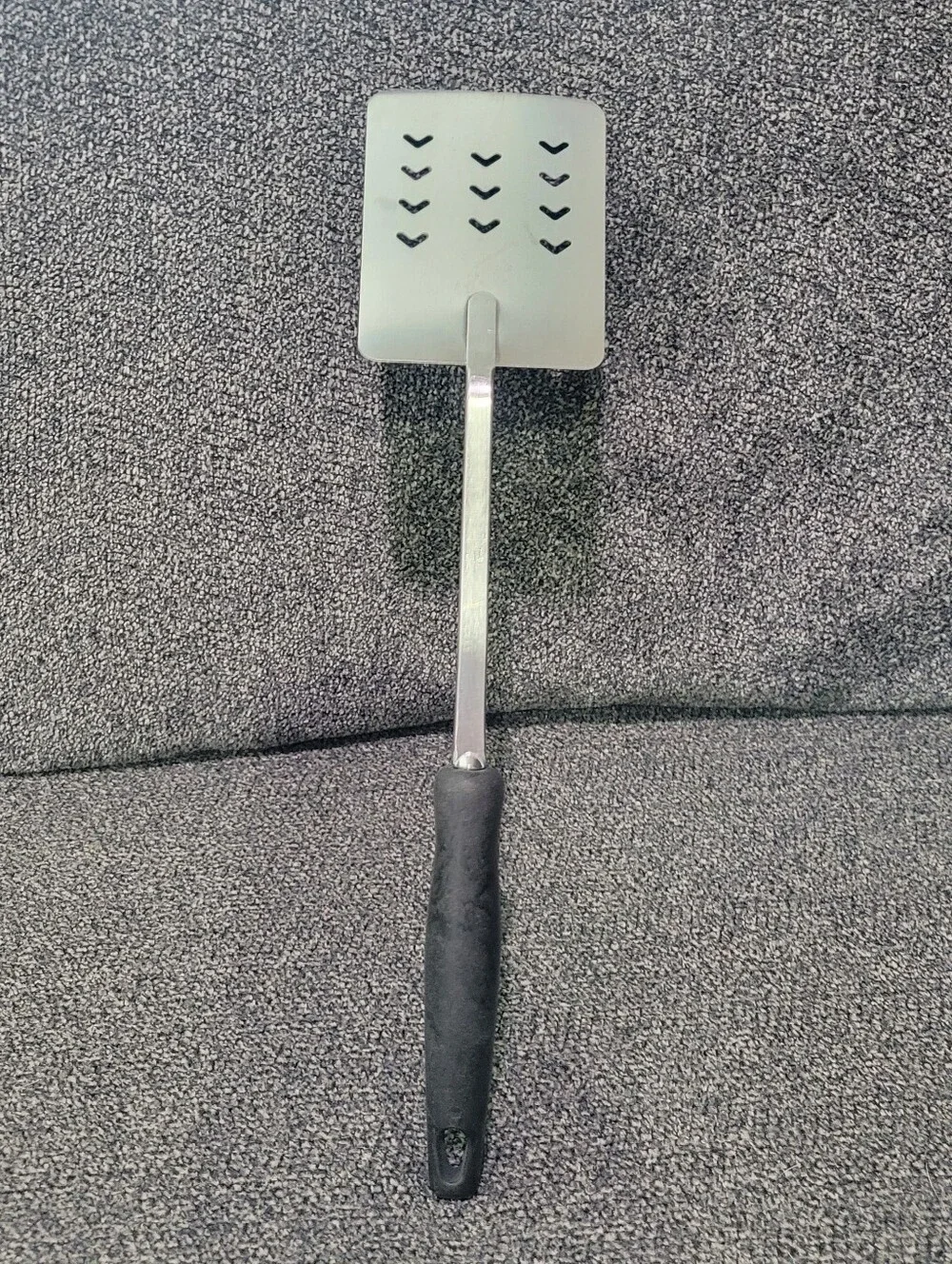 Vintage Ecko 13” Spatula Heart Chevron Shaped Turner Wood Handle